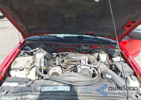 2003 Chevrolet S-10 Ls from USA, damaged, VIN 1GCCS14X738232296